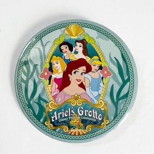 Vintage Walt Disney Ariels Grotto Disney Princess Celebration Pin pinback button